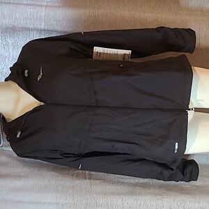 New Saucony women breeze jacket xs